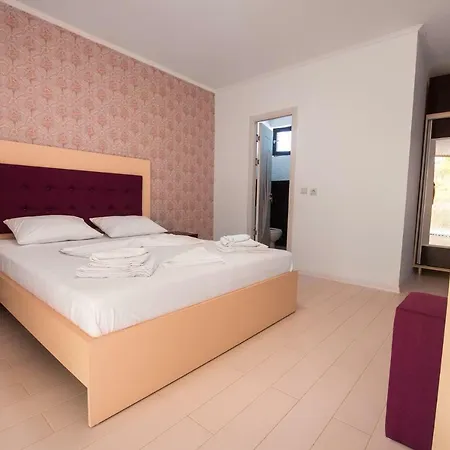Guest house Pensiune Aymar *