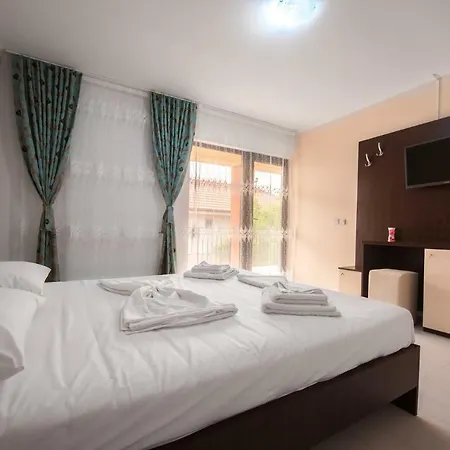 Guest house Pensiune Aymar *