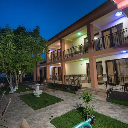 Guest house Pensiune Aymar *